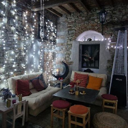 Monica Appartamento Con Giardino Al Ponte Vecchio フィレンツェ エクステリア 写真